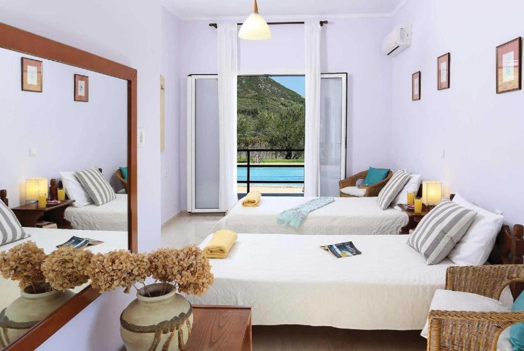Villa Adonis Halikounas エクステリア 写真